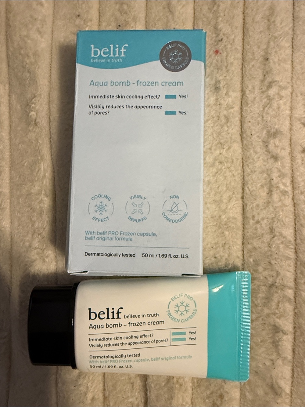 belif Aqua Bomb - Frozen Cream Moisturizer (Aqua/White)